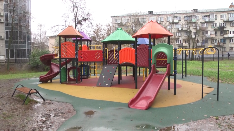 Детские дворовые площадки